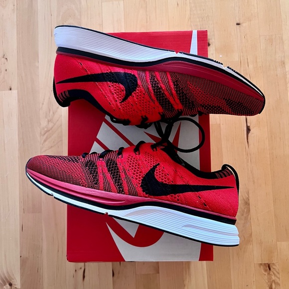 Nike Flyknit Trainer - Unisex Shoes - NEW - Picture 2 of 5